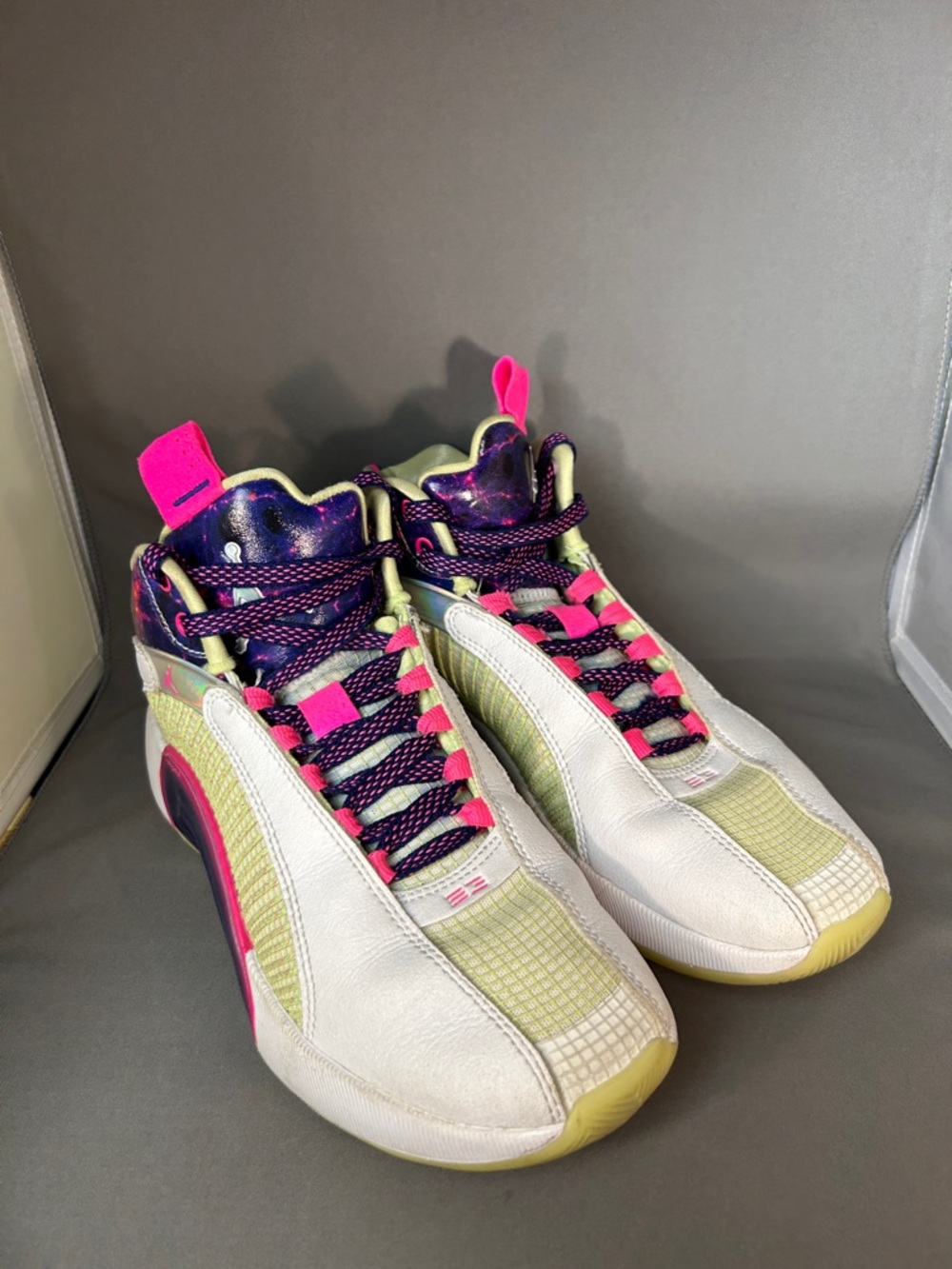 Air Jordan 35 Low White Volt Pink Galaxy Youth 6.5Y Women’s 8 Sneakers